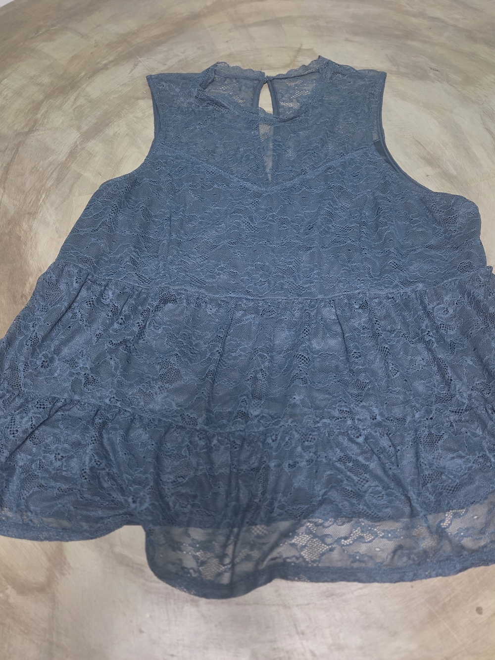 Women's Lace Tiered Sleeveless Top - Blue